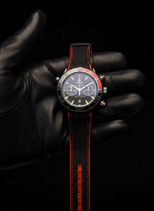 Omega Speed-master Chrono Red