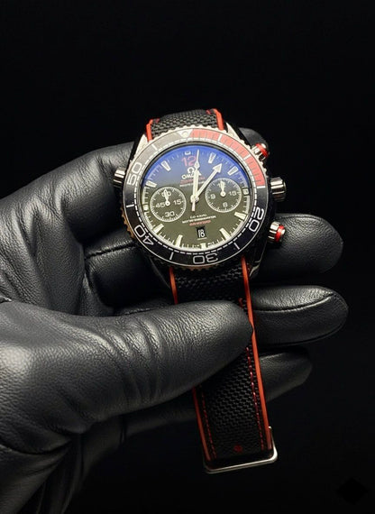 Omega Speed-master Chrono Red